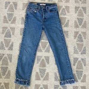 Levi's Wedgie Straight / Flared Hem